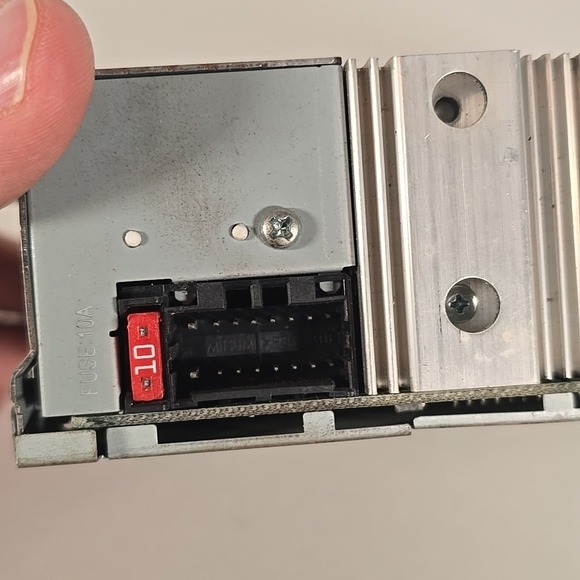 KENWOOD KDC-BT350U Single-DIN In-Dash CD Receiver with Bluetooth Ready - Picture 7 of 12